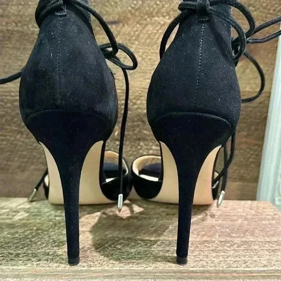 Ivanka Trump Suede  lace up  4 inch heels Size 9 - Picture 4 of 6